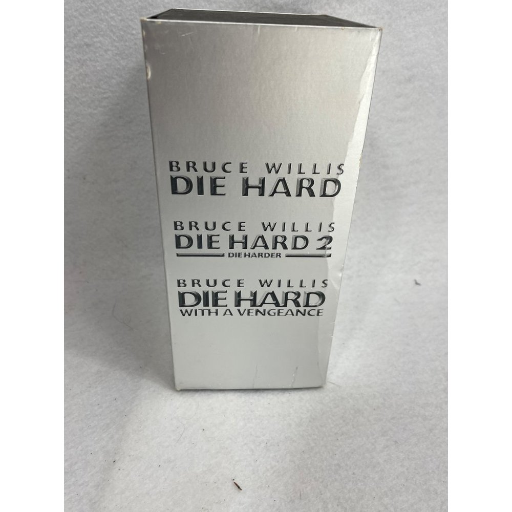 Die Hard Collection (VHS, 1996, 3-Tape Set)